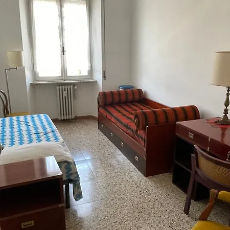 Apartment Ampio A Due Passi Dal Lungarno Pisa